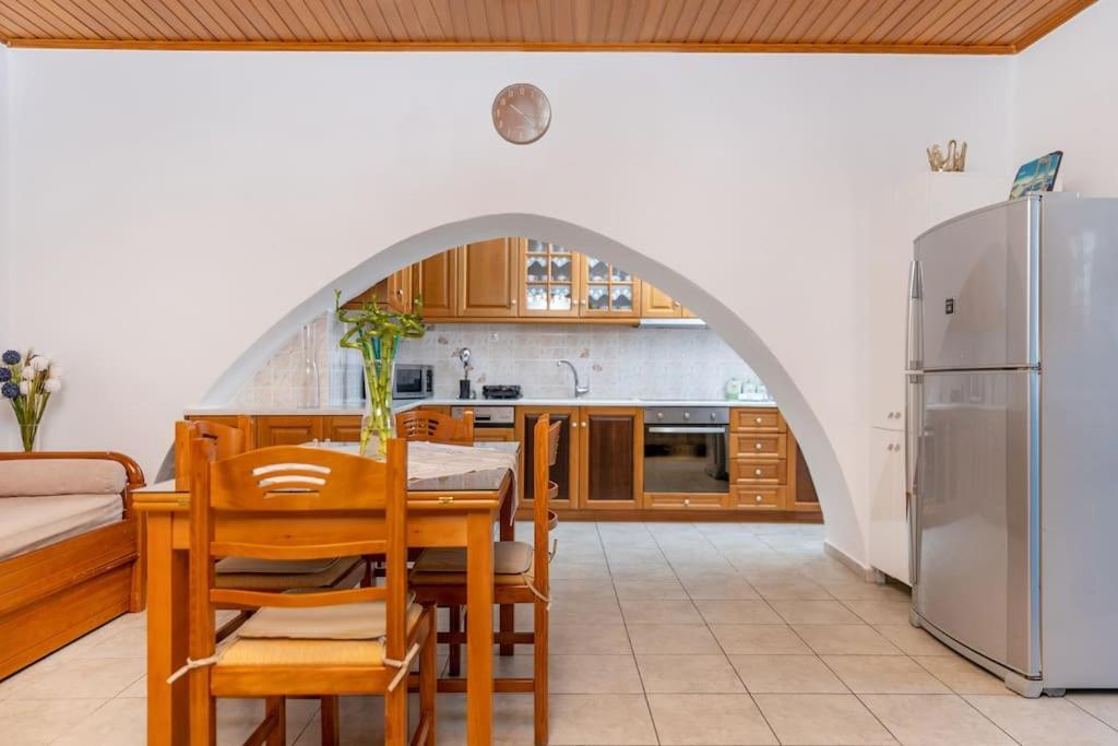Avgerinos Villa Naxos City Kültér fotó